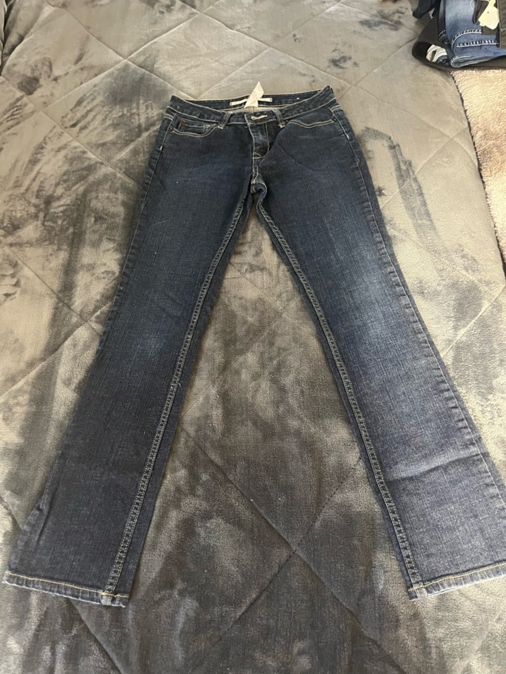 Classic Straight-Leg Women's Jeans in Dark Blue